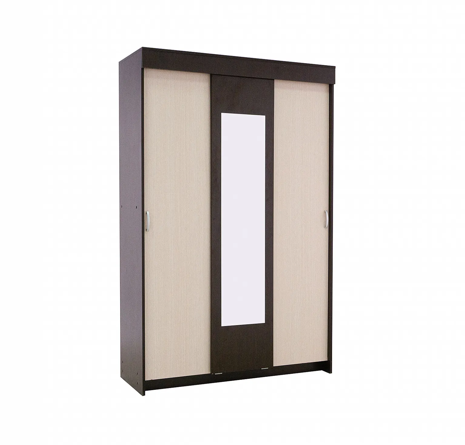 Трехстворчатые шкафы